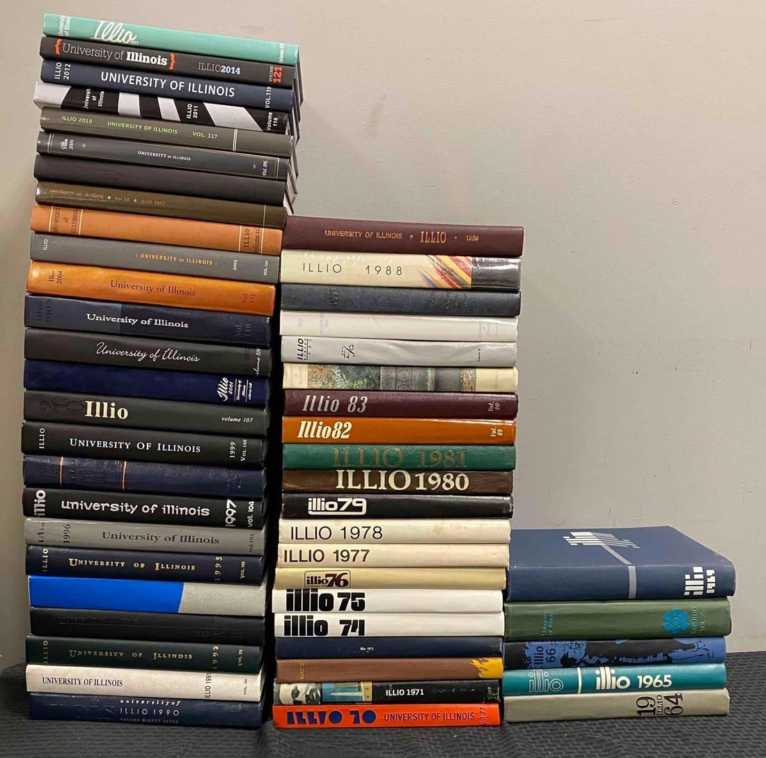Group of 48 Vintage 1964-2013 University of Illinois Yearbooks (1 of 3)