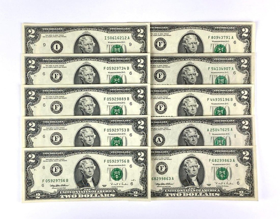 Group of 10 US Mint $2 Bills (1 of 2)