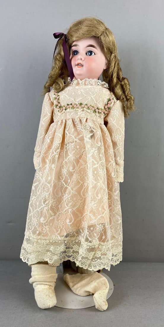 A.M. Beanly Bisque Child Doll (1 of 7)