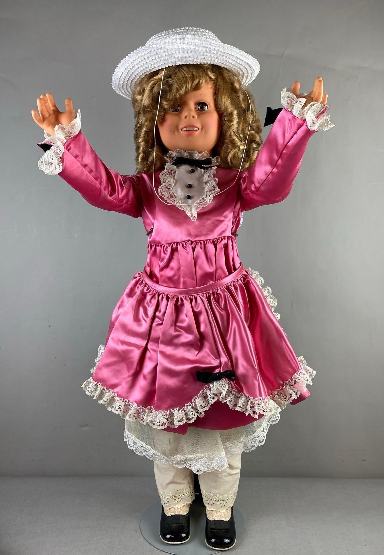 Vintage Large Shirley Temple Playpal Doll (1 of 4)