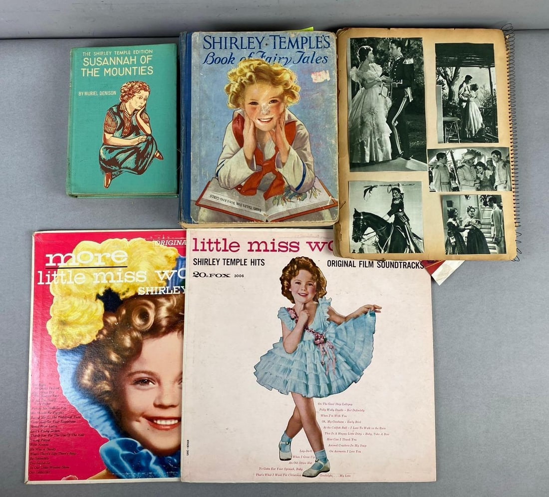 Group of 5 Shirley Temple Books and More (1 of 3)