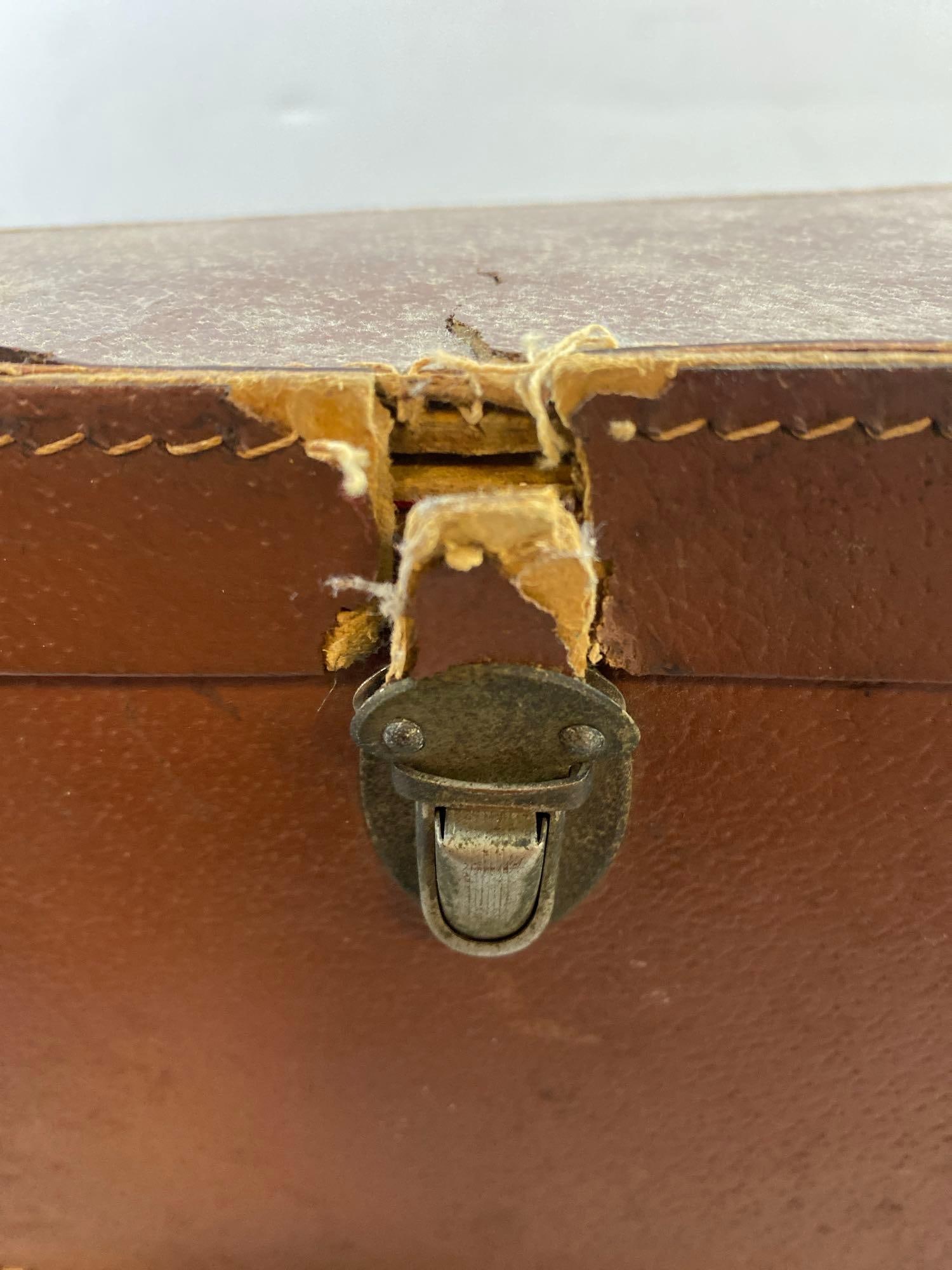 Vintage Microscope Kit in Leather Case - 4