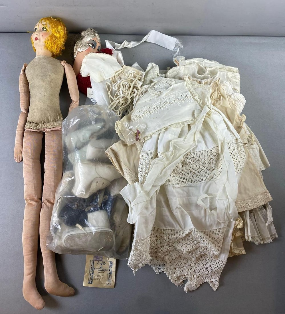 Group of Assorted Russian Doll/Clothing (1 of 5)