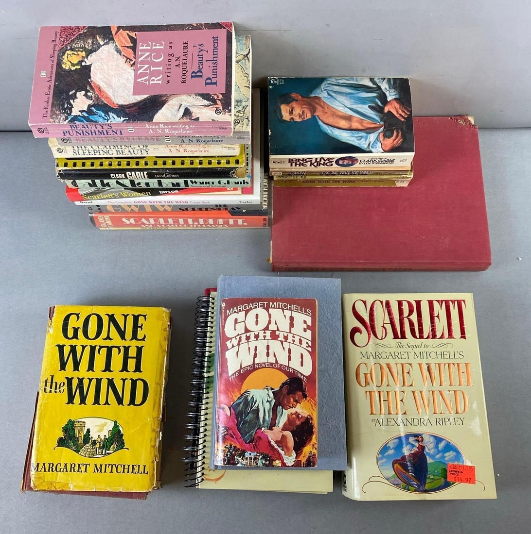 Group of Assorted Gone With The Wind Books and More (1 of 3)