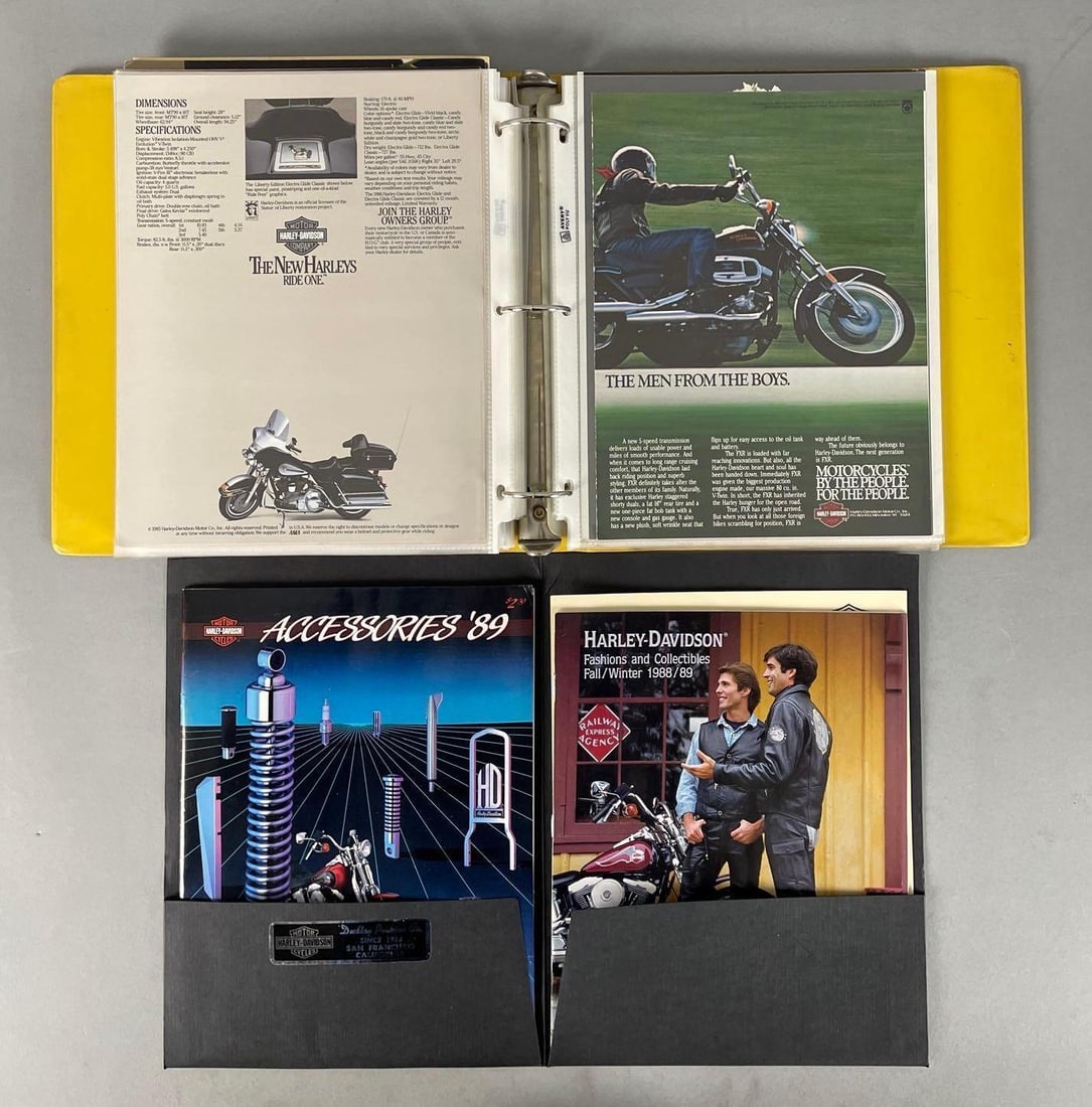 Group of 32 1980s Harley Davidson Motorcycle Advertising Brochures (1 of 4)