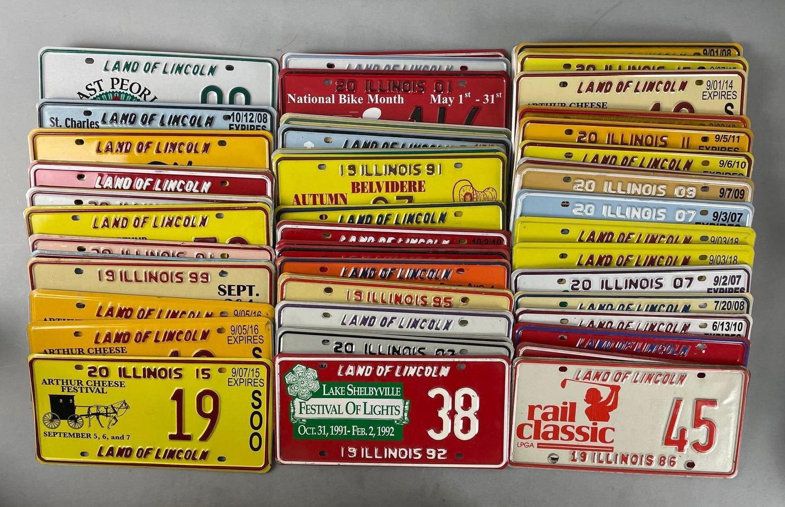 Group of Illinois Special Event License Plates (1 of 2)