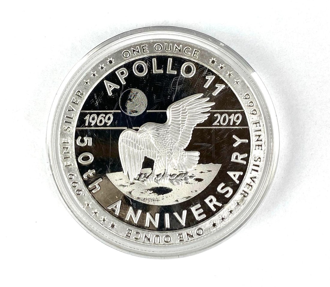 2019 Apollo 11 50th Anniversary 1 oz .999 Fine Sikver Commemorative Round (1 of 2)