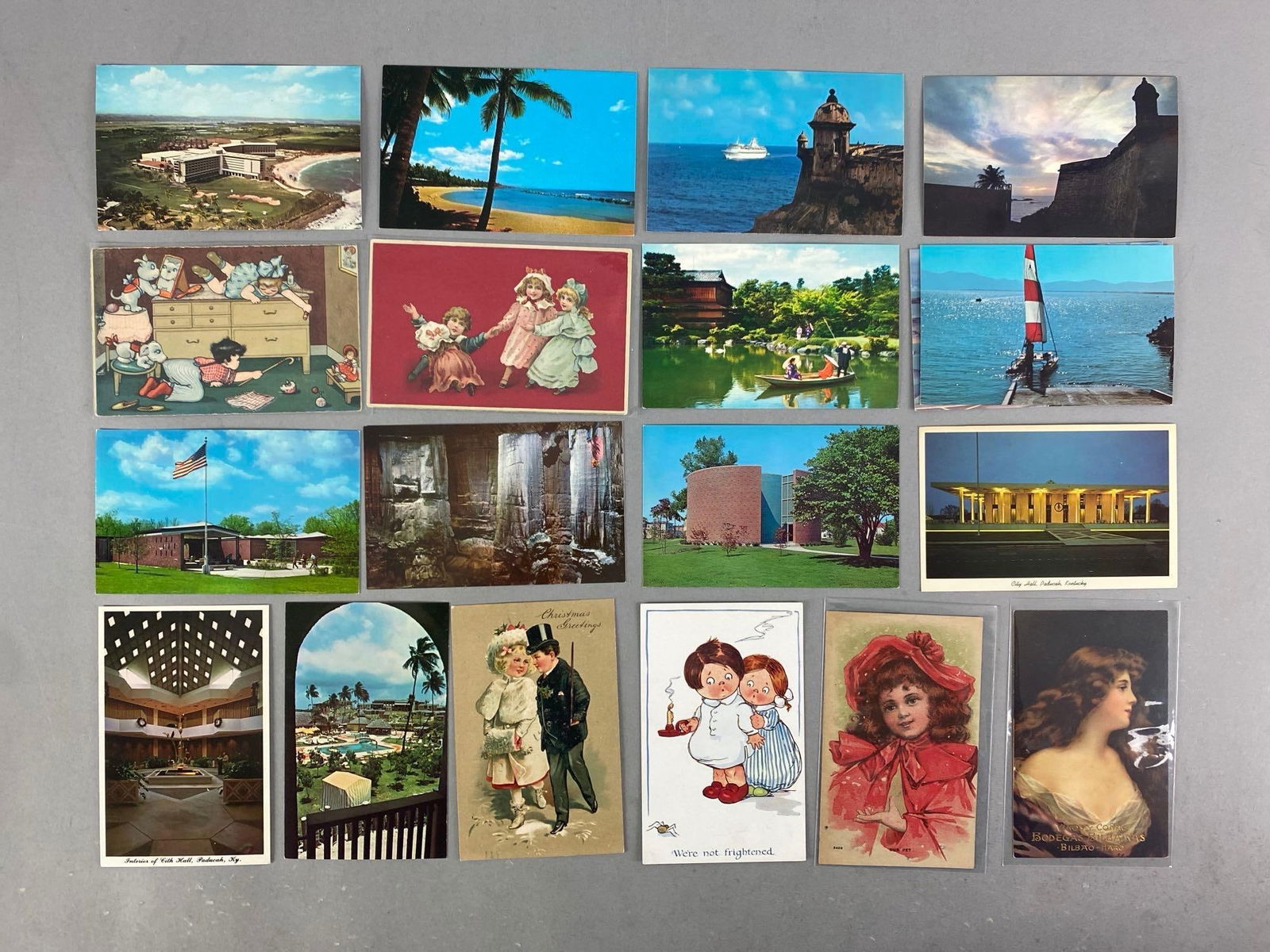 Postcards - 900+ Assorted - 2