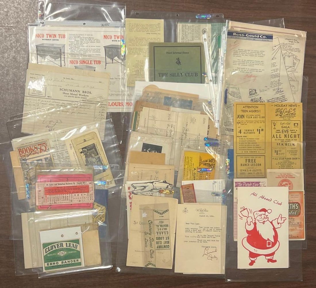 Group of Assorted Vintage Ephemera (1 of 5)