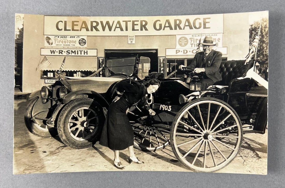 Postcards - Real Photo of Garage in Clearwater Florida (1 of 2)