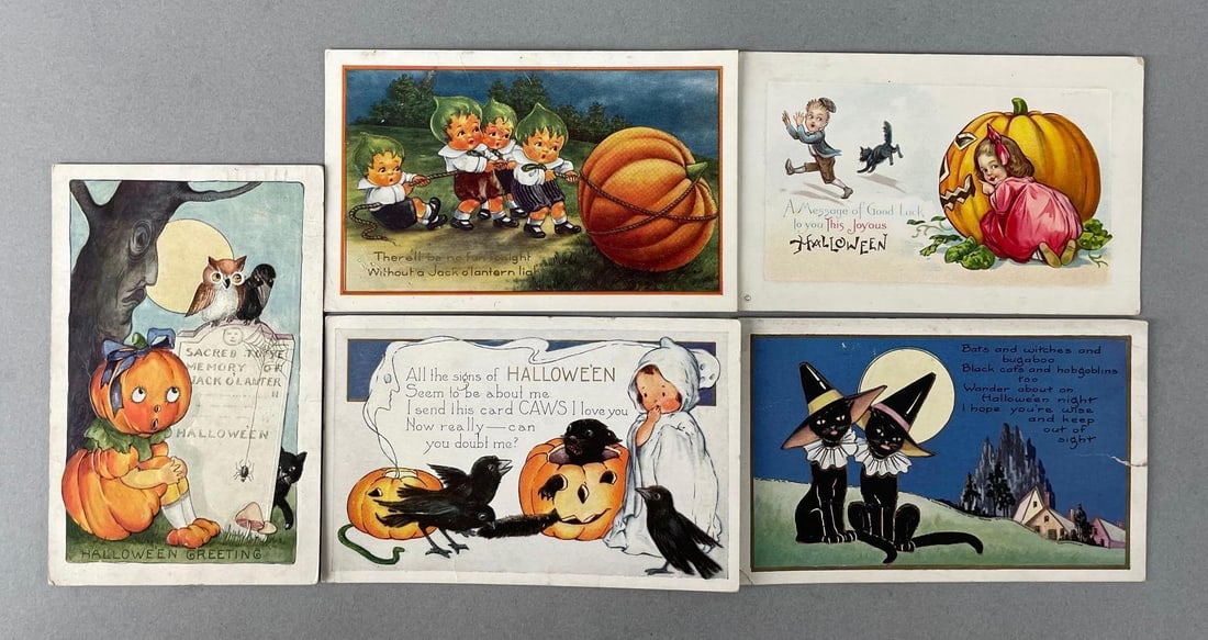 Postcards - 5 Halloween: In-House Shipping Option: If you would like to use our in-house shipping service, please select “Arrange My Own Shipping” when paying your invoice. After payment, our in-house shipping team