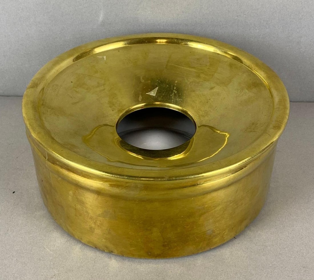 Vintage Union Stockyard Chicago Illinois Brass Spittoon (1 of 3)