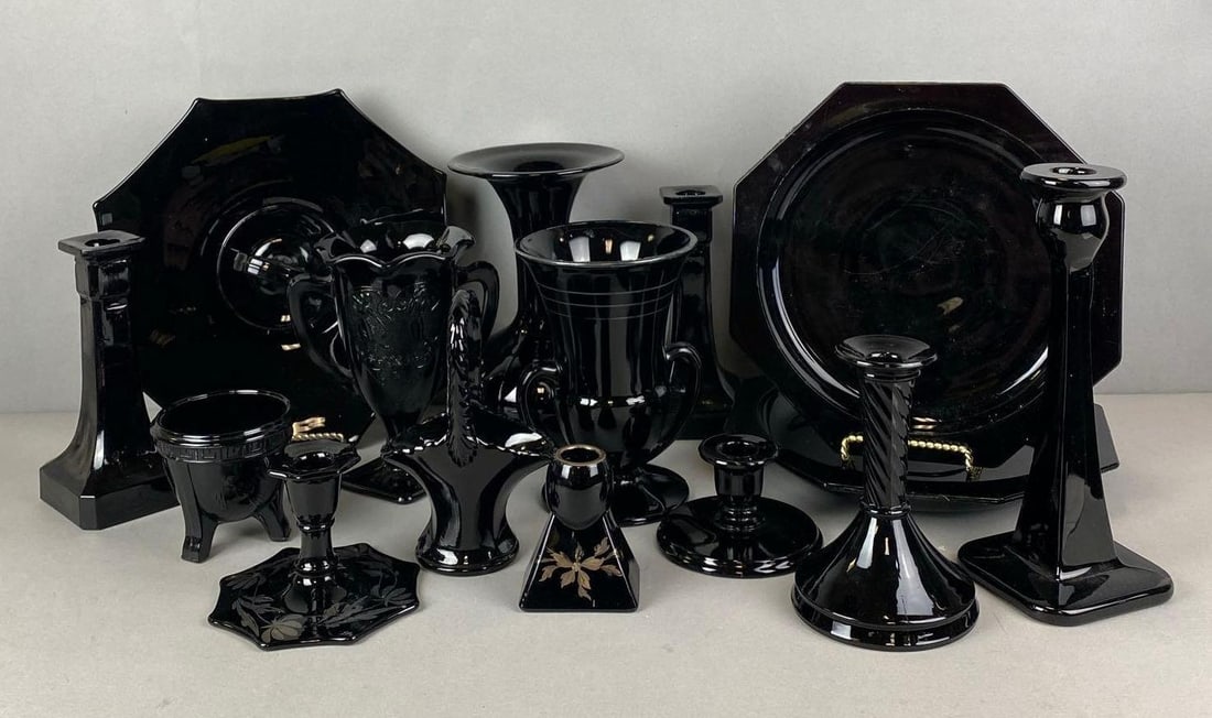 Group of Assorted Onyx Glass Items (1 of 3)