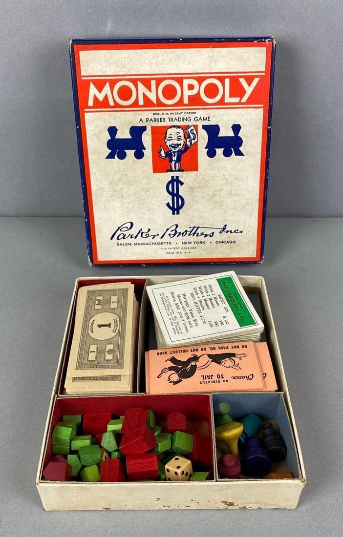 Vintage Parker Brothers Monopoly Game (1 of 3)