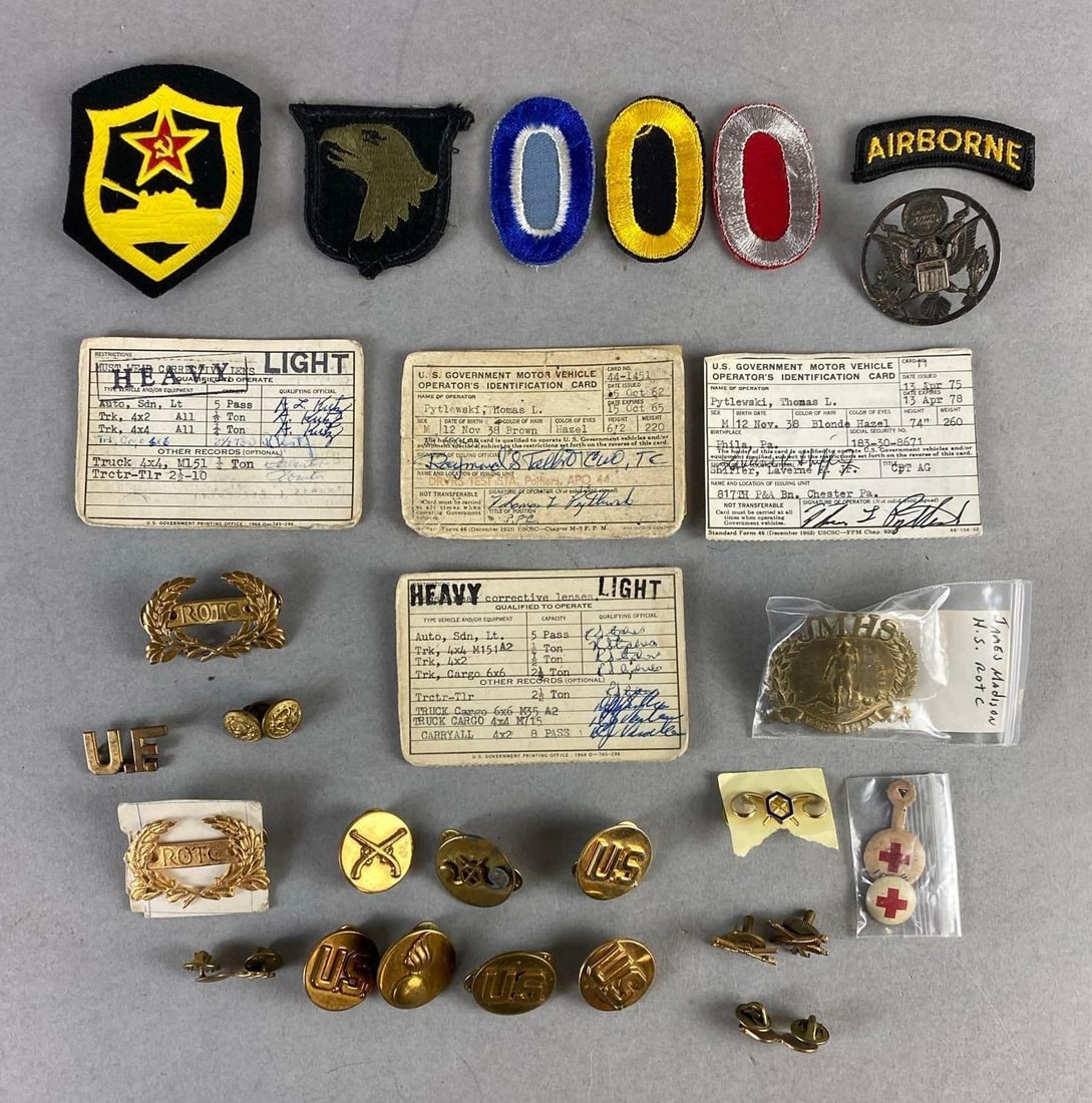 Group of Assorted Military Patches and Pins (1 of 3)