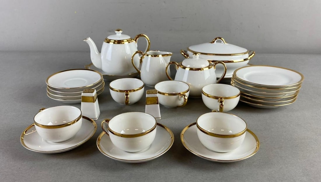 Vintage Limoges Porcelain Tea and Dinner Set (1 of 4)