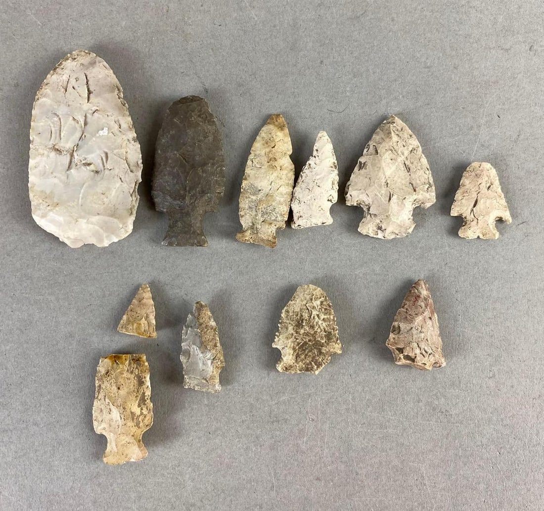 Group of Assorted Native American Arrowheads (1 of 3)