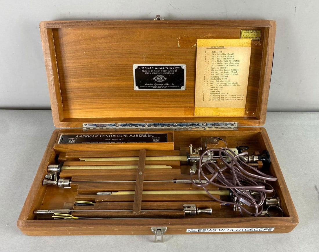 Vintage American Cystoscope Maker Cystoscope and Case (1 of 3)