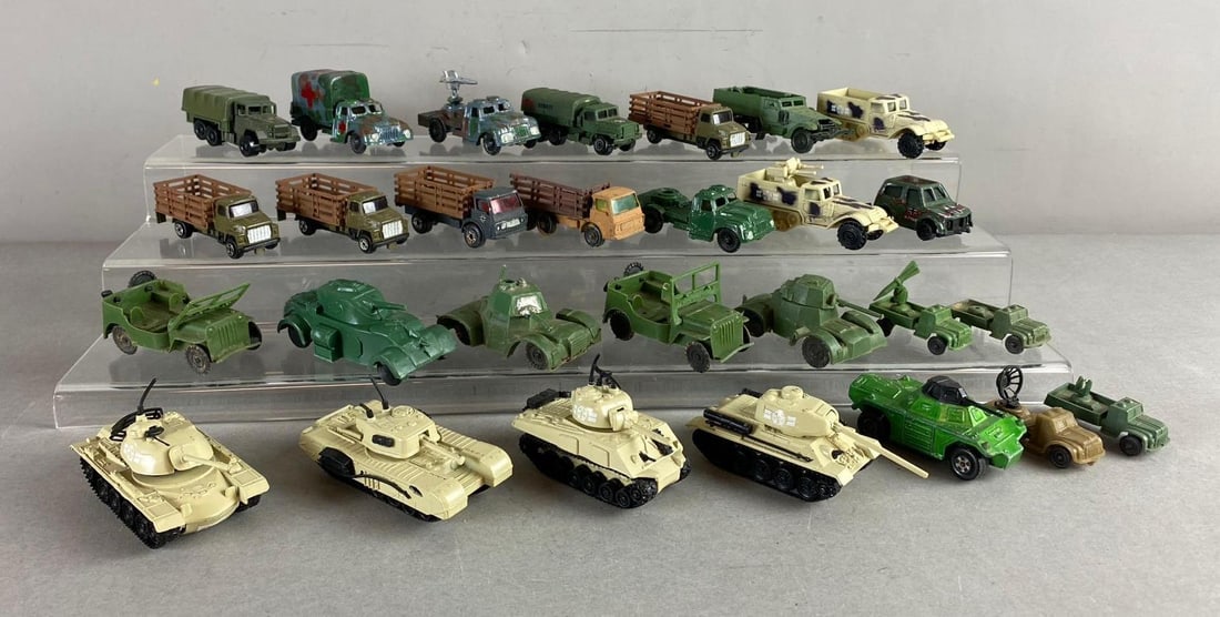 Group of Assorted Motor Max Military Die Cast Vehicles and More: In-House Shipping Option: If you would like to use our in-house shipping service, please select “Arrange My Own Shipping” when paying your invoice. After payment, our in-house shipping team wi