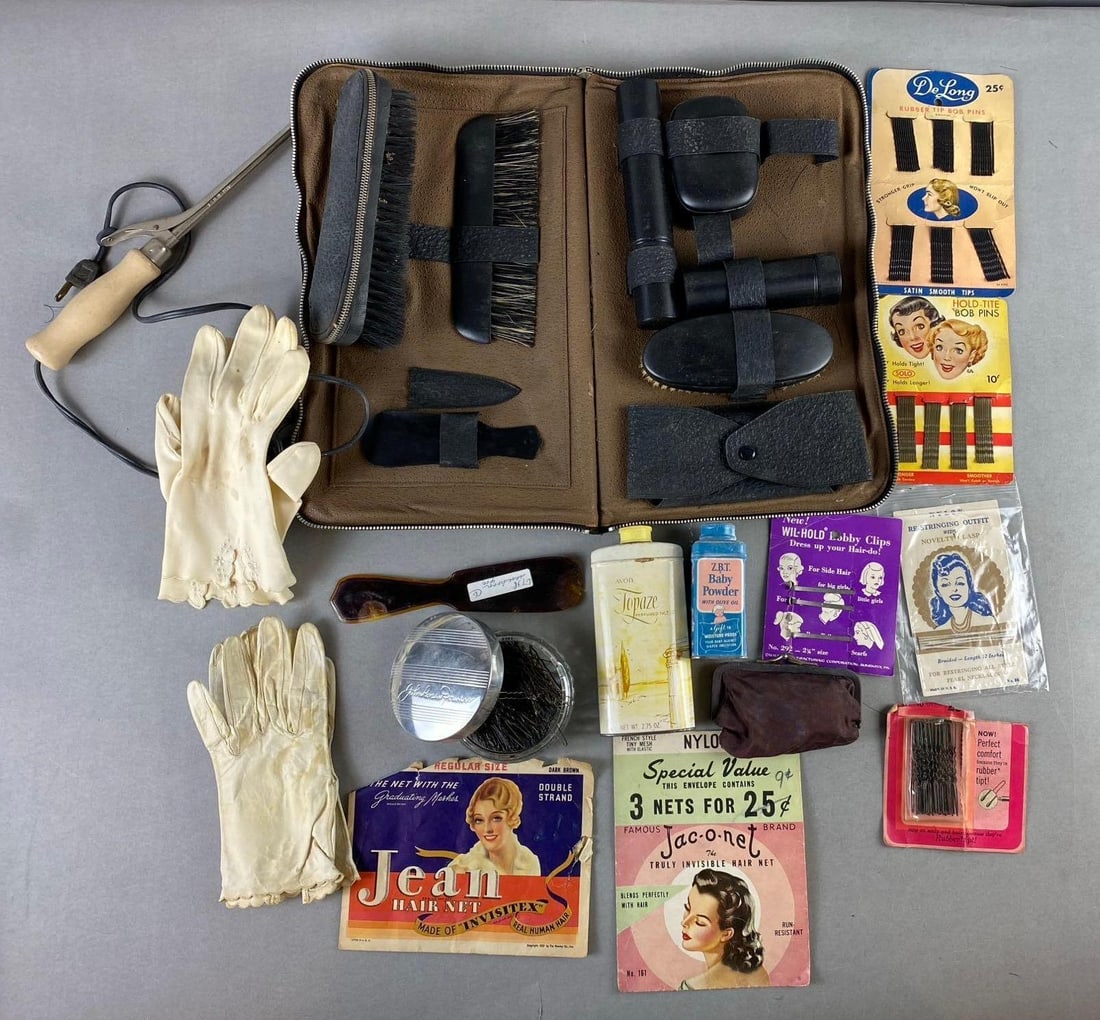 Group of Assorted Vintage Grooming Tools and More (1 of 3)
