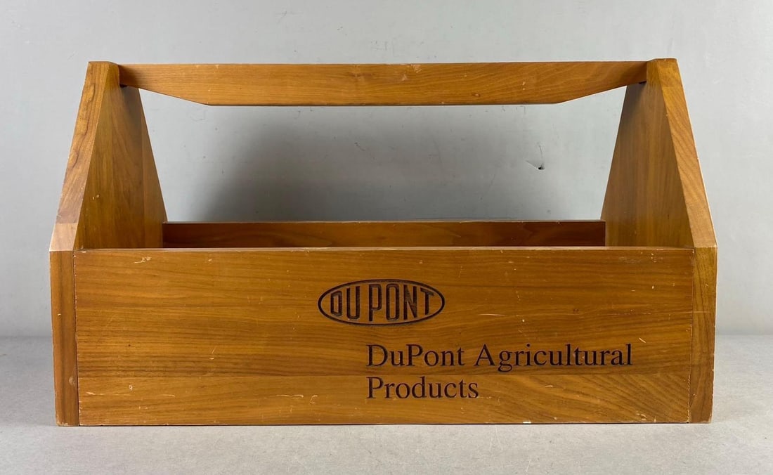 DuPont Agricultural Products Tool Carrier (1 of 4)