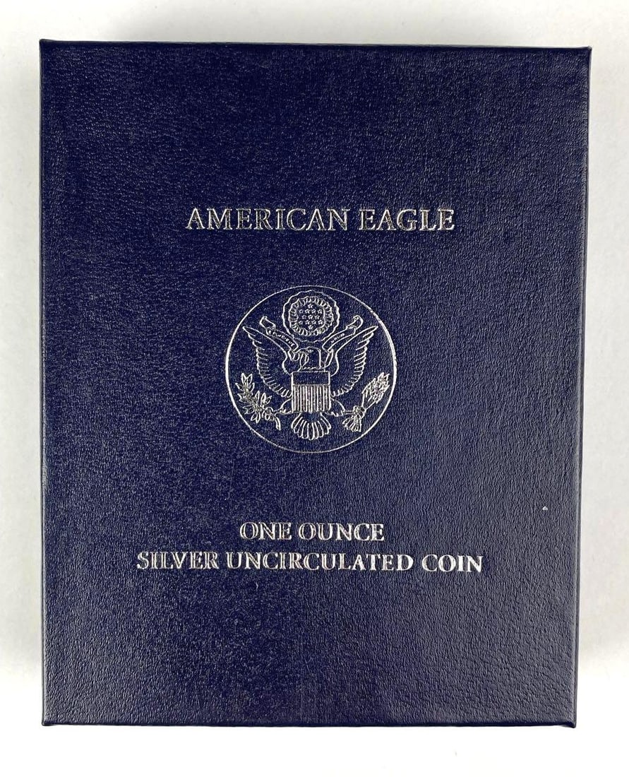 2007 US Mint Silver American Eagle 1 oz .999 Fine Silver Coin (1 of 4)