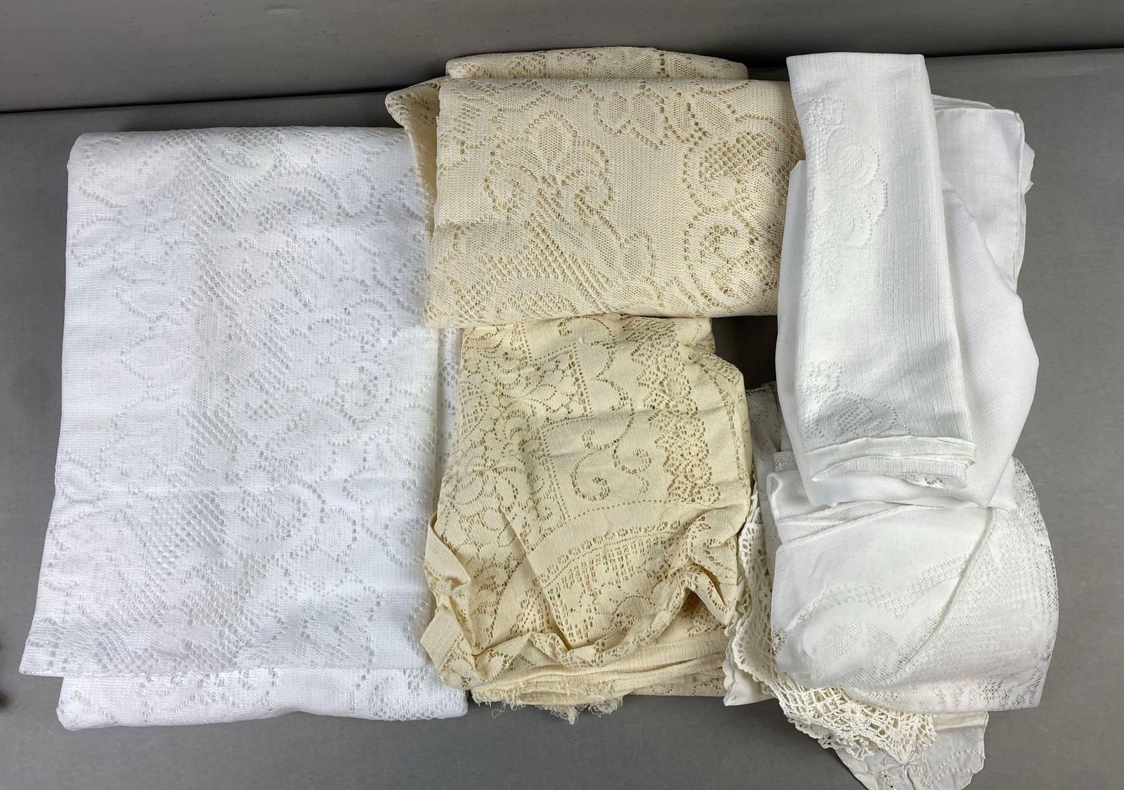 Group of Various Vintage Tablecloths (1 of 3)