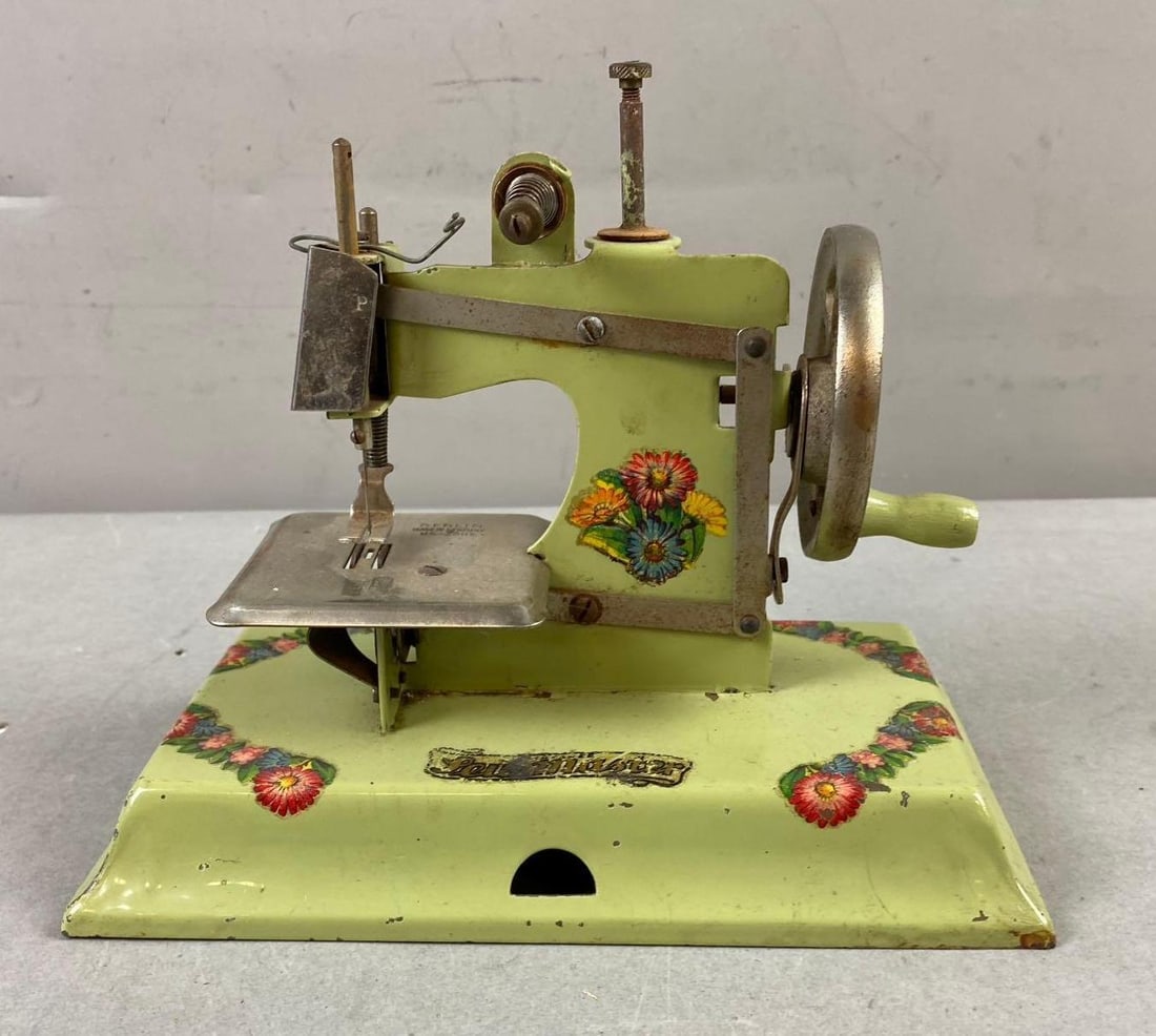 Vintage German kayanee Sew Master Sewing Machine (1 of 3)