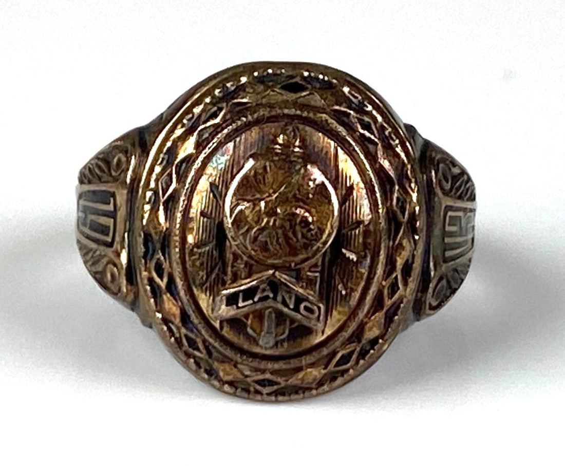 1943 Gold Plated Class Ring (1 of 4)