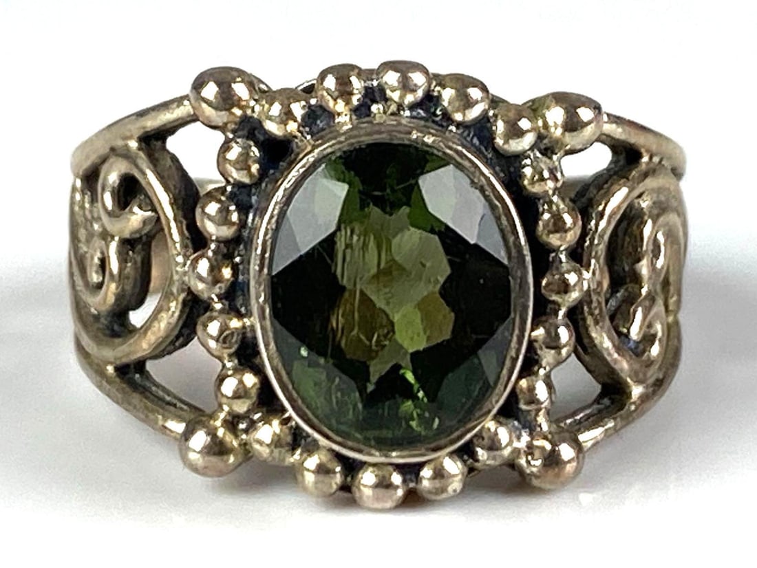 Sterling Silver CZ Ring: In-House Shipping Option: If you would like to use our in-house shipping service, please select “Arrange My Own Shipping” when paying your invoice. After payment, our in-house shipping team wi