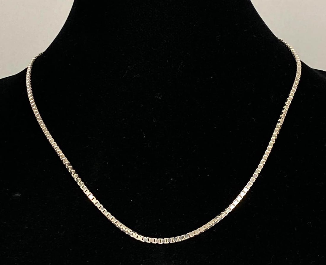 Italian Sterling Silver Box Chain Necklace: In-House Shipping Option: If you would like to use our in-house shipping service, please select “Arrange My Own Shipping” when paying your invoice. After payment, our in-house shipping team