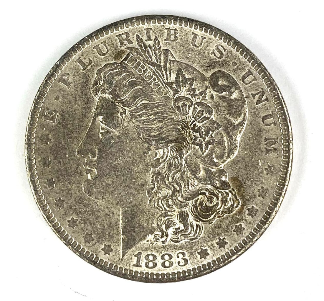 1883 O US Morgan Silver Dollar (1 of 2)
