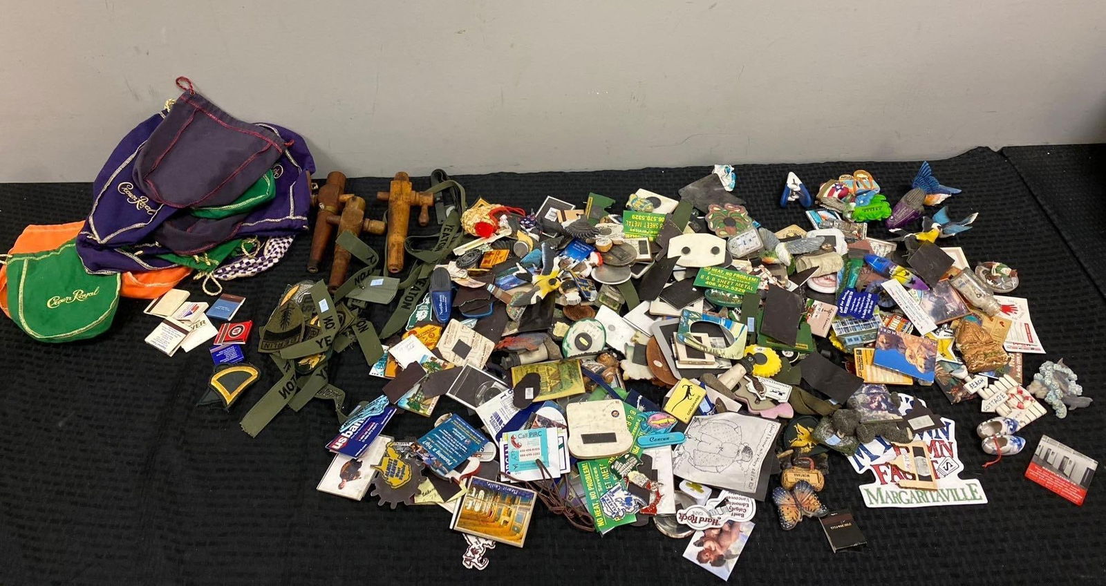 Group of Assorted Fridge Magnets and More: In-House Shipping Option: If you would like to use our in-house shipping service, please select “Arrange My Own Shipping” when paying your invoice. After payment, our in-house shipping team wi