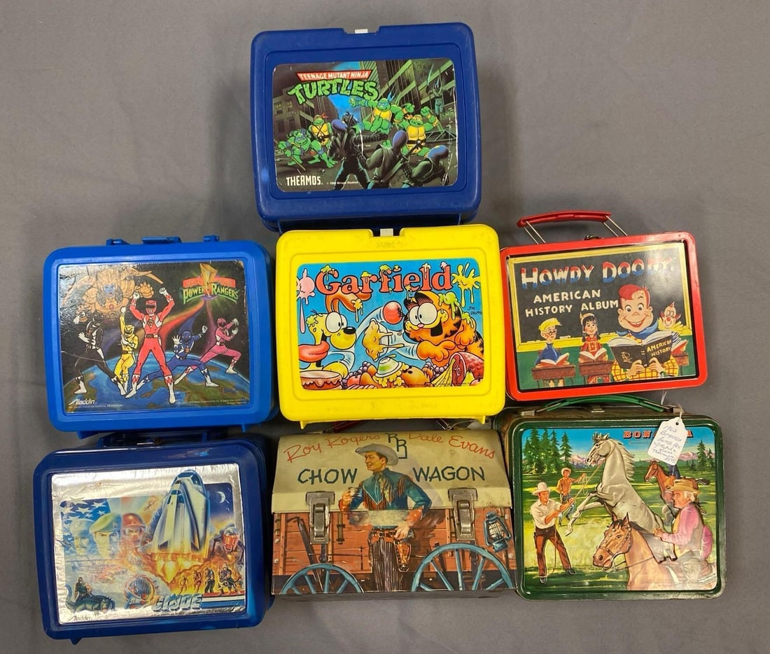 Group of Assorted Lunchbox?s (1 of 3)