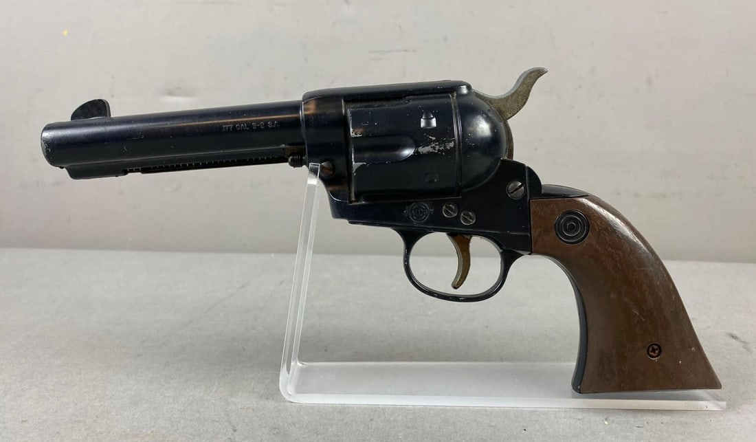 Vintage Daisy .177 Steel BB Peace Maker Air Gun: In-House Shipping Option: If you would like to use our in-house shipping service, please select “Arrange My Own Shipping” when paying your invoice. After payment, our in-house shipping team wi