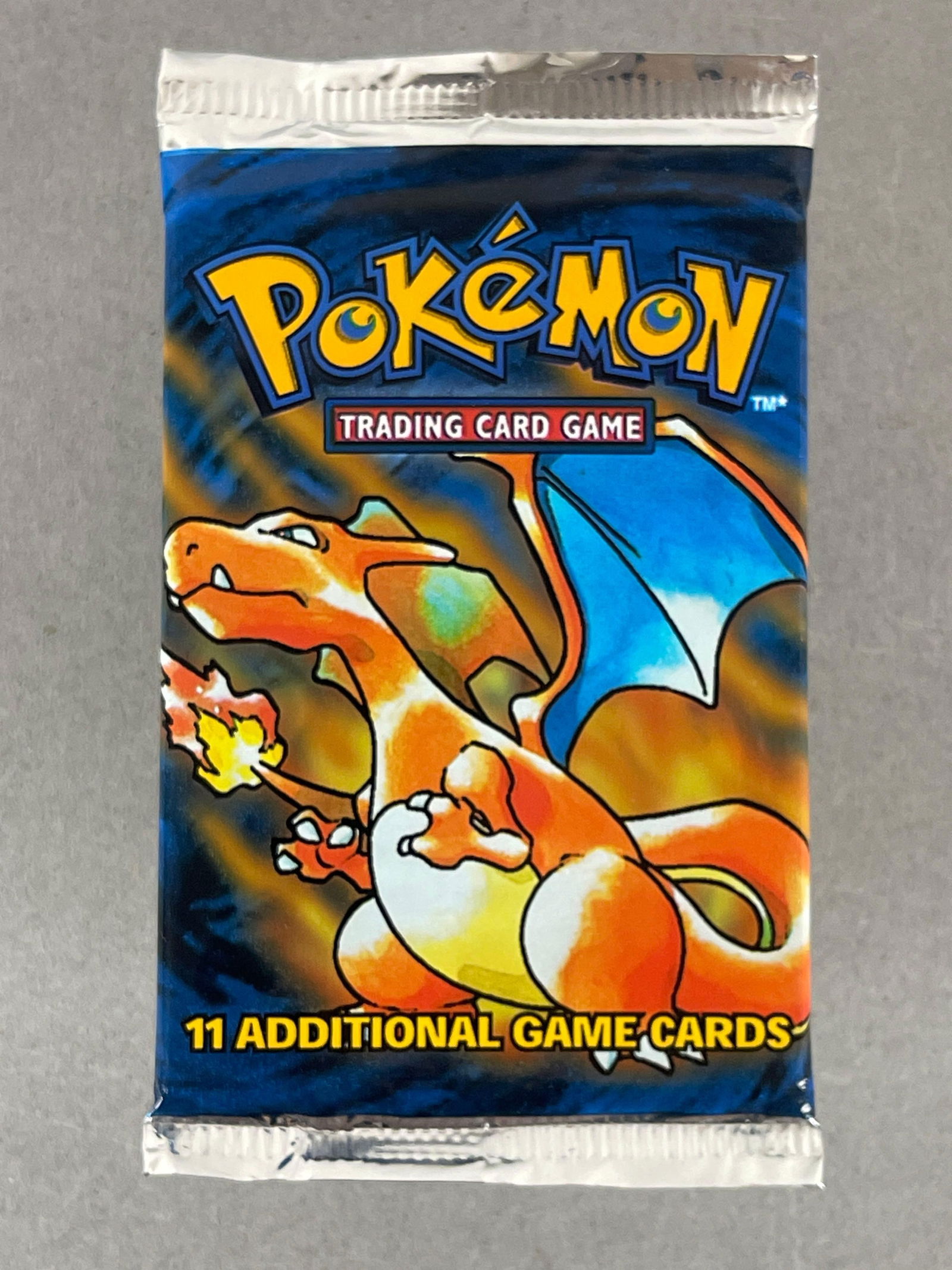 1999 Pokemon Base Set Heavy Pack with Charizard Art, 20.7: 1999 Pokemon Base Set Heavy Pack with Charizard Art, 20.7 g