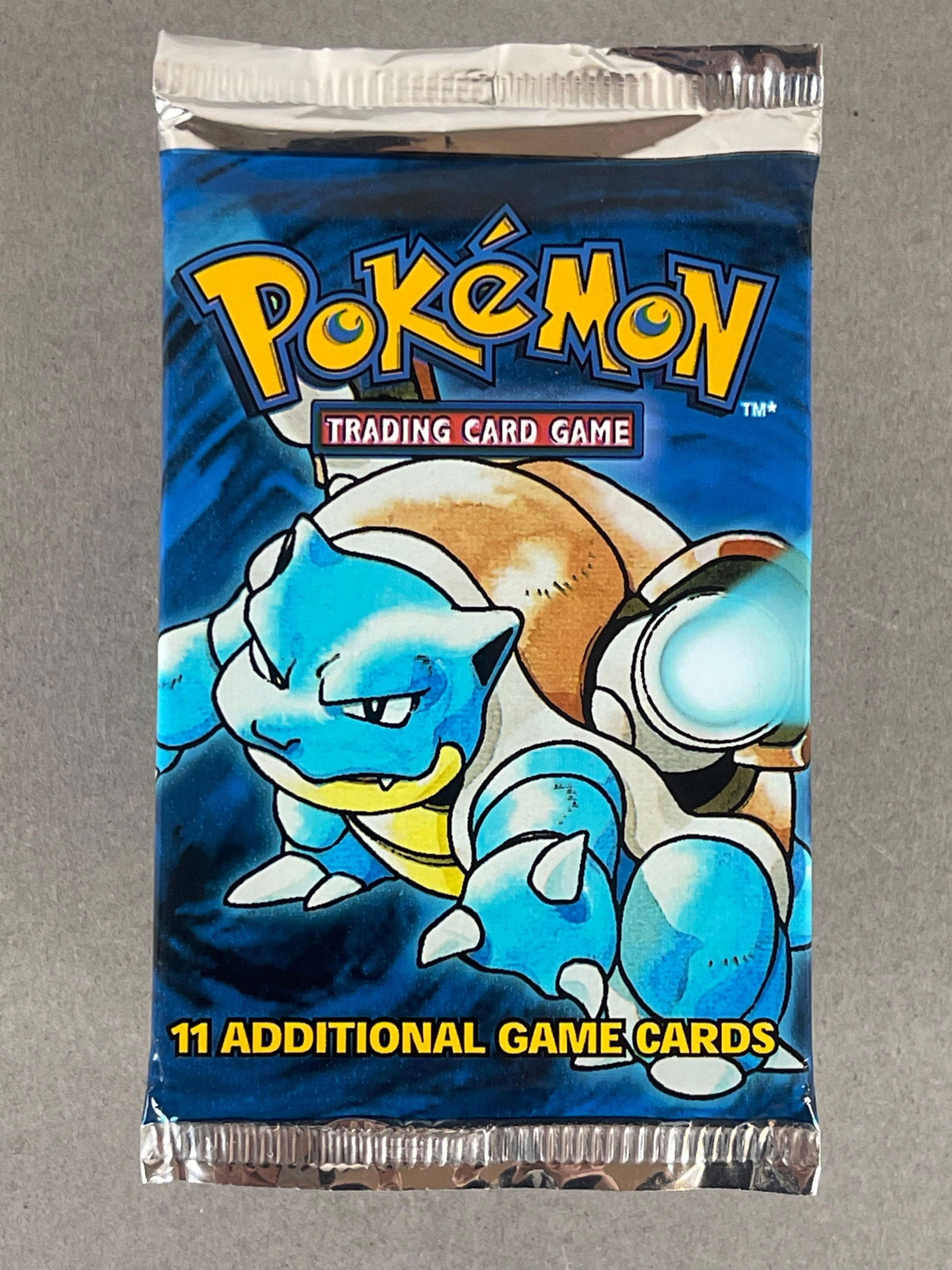 1999 Pokemon Base Set Heavy Pack with Blastoise Art, 21.1 g: 1999 Pokemon Base Set Heavy Pack with Blastoise Art, 21.1 g