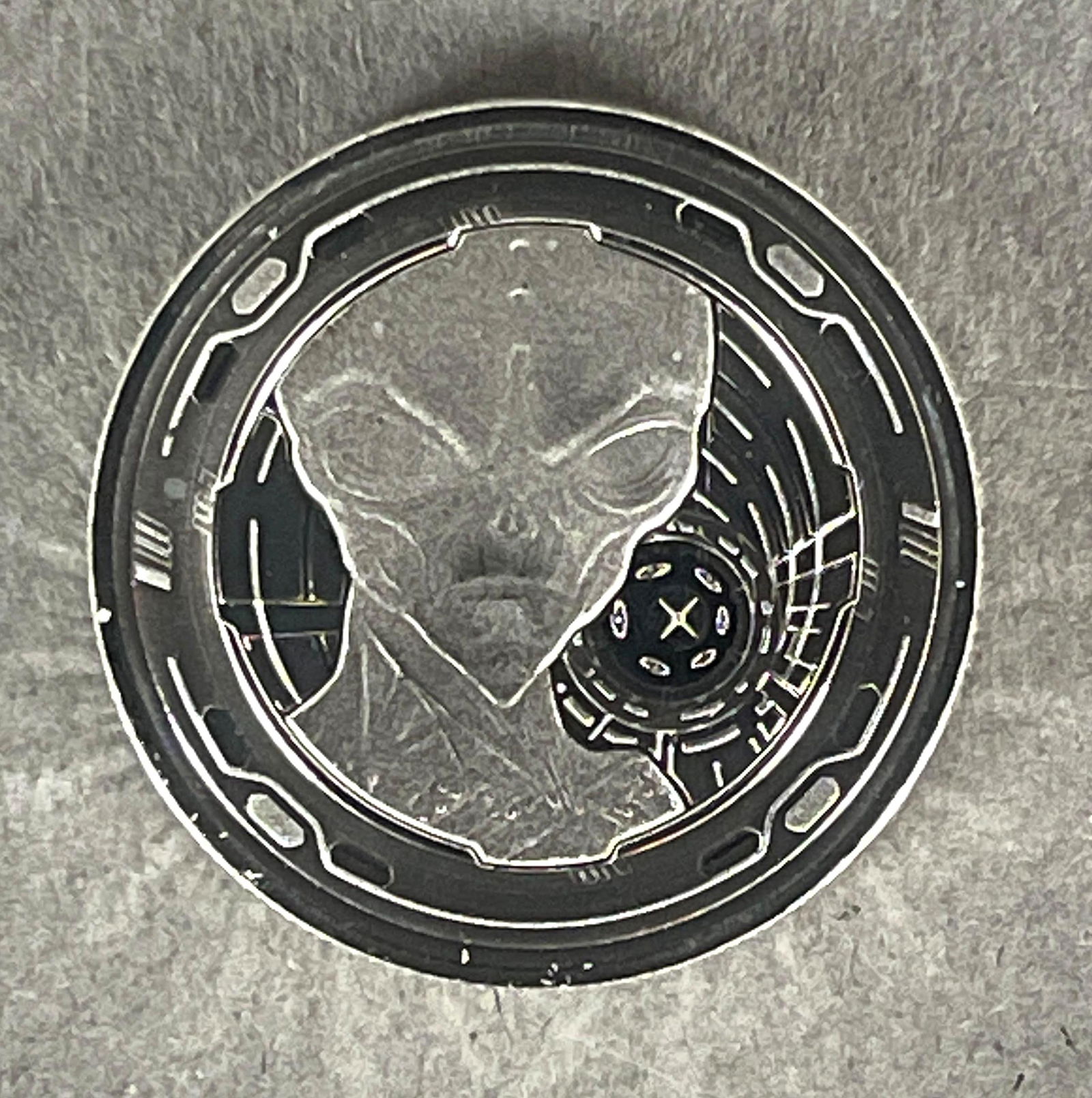2022 Ghana Alien 1/2 oz .999 Silver Coin: 2022 Ghana Alien 1/2 oz .999 Silver Coin