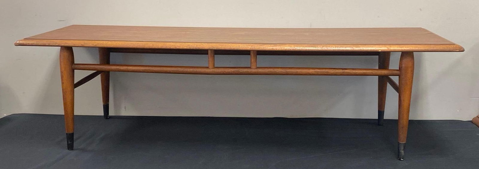 Lane Altavista MCM Wood Coffee Table (1 of 8)