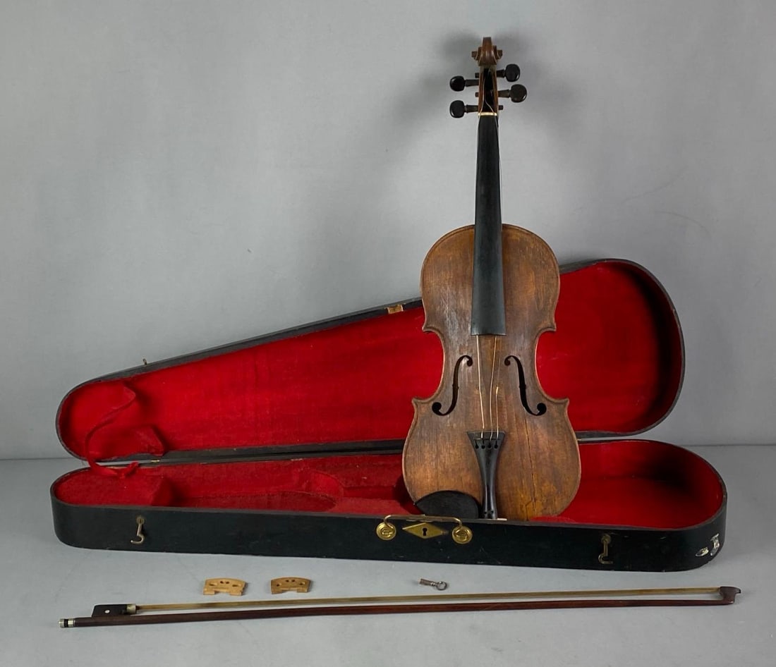 Antique Copy of 1729 Model Giuseppe Giovanni Italian Violin (1 of 4)