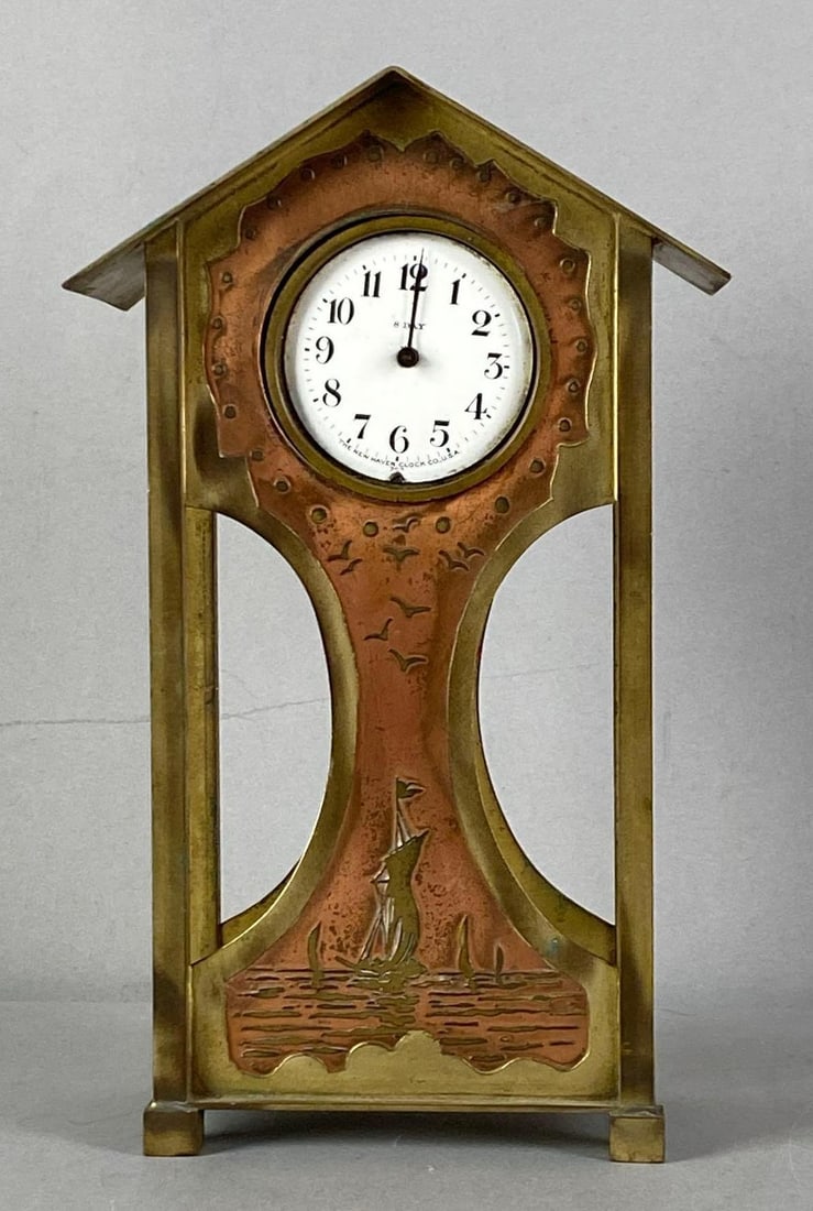 Vintage New Haven Copper and Brass Mantel Clock (1 of 4)