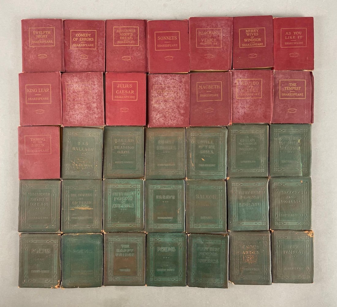 Group of Vintage Little Leather Library Poems and Plays Books: Includes several Shakespeare, Abraham Lincoln speeches, Emerson, each measure 4" x 3"
