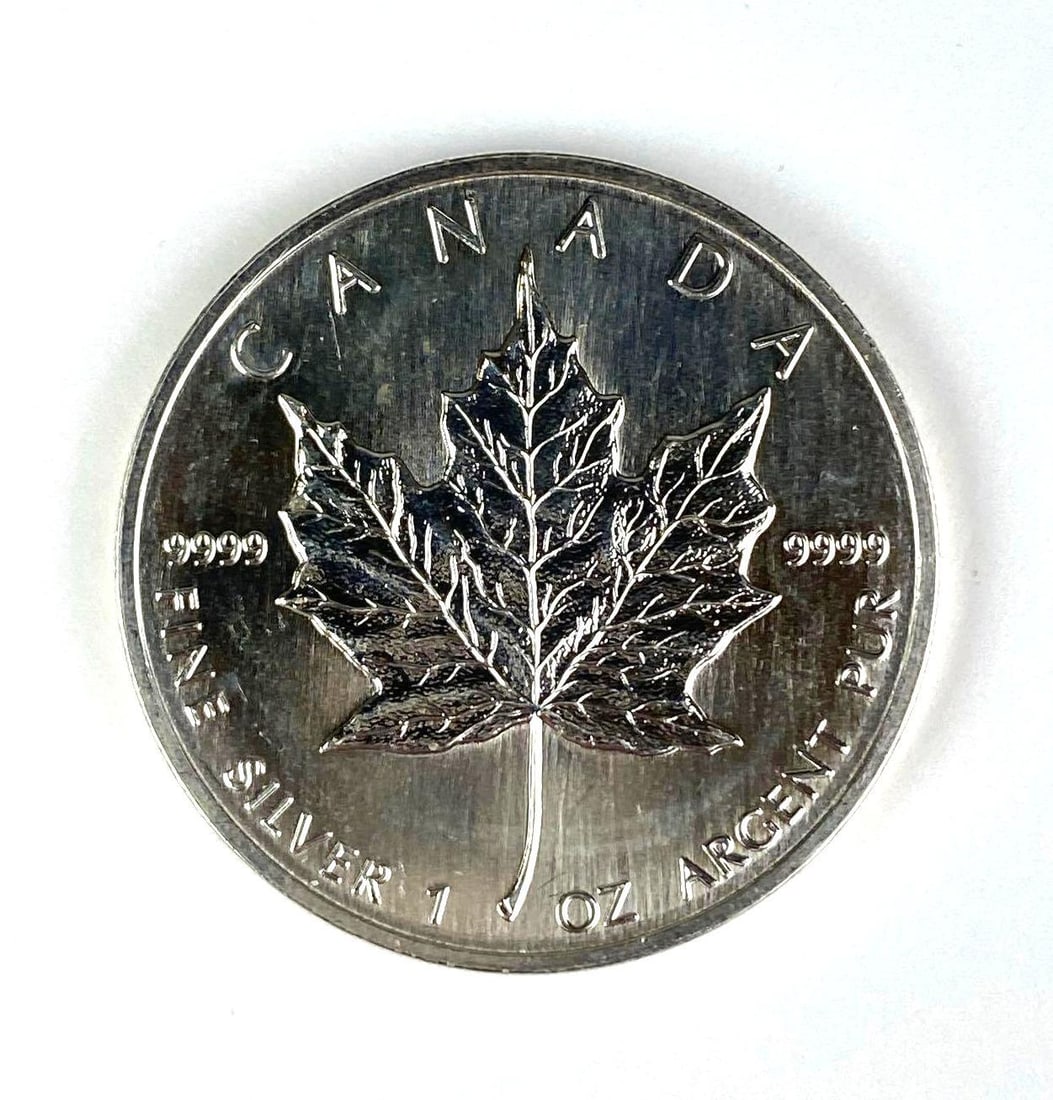 1990 Canada $5 Maple Leaf 1 oz 9999 Fine Silver Coin (1 of 2)