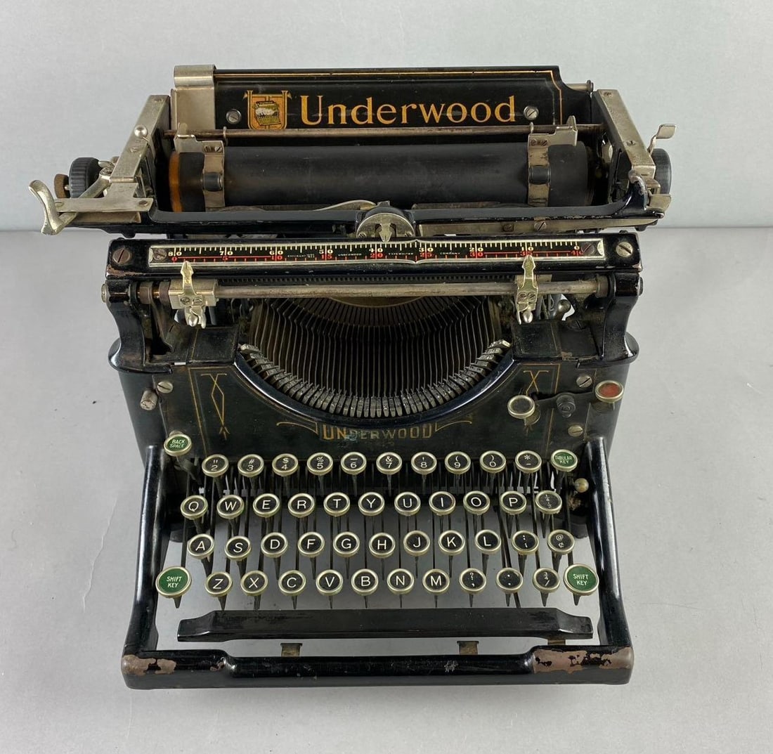 Vintage Underwood No. 5 Typewriter (1 of 6)
