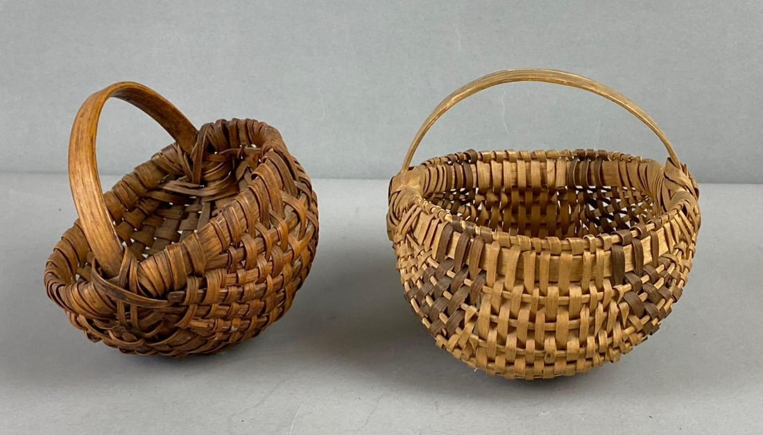 Group of 2 Mini Hand Woven Reed Gathering Baskets (1 of 3)
