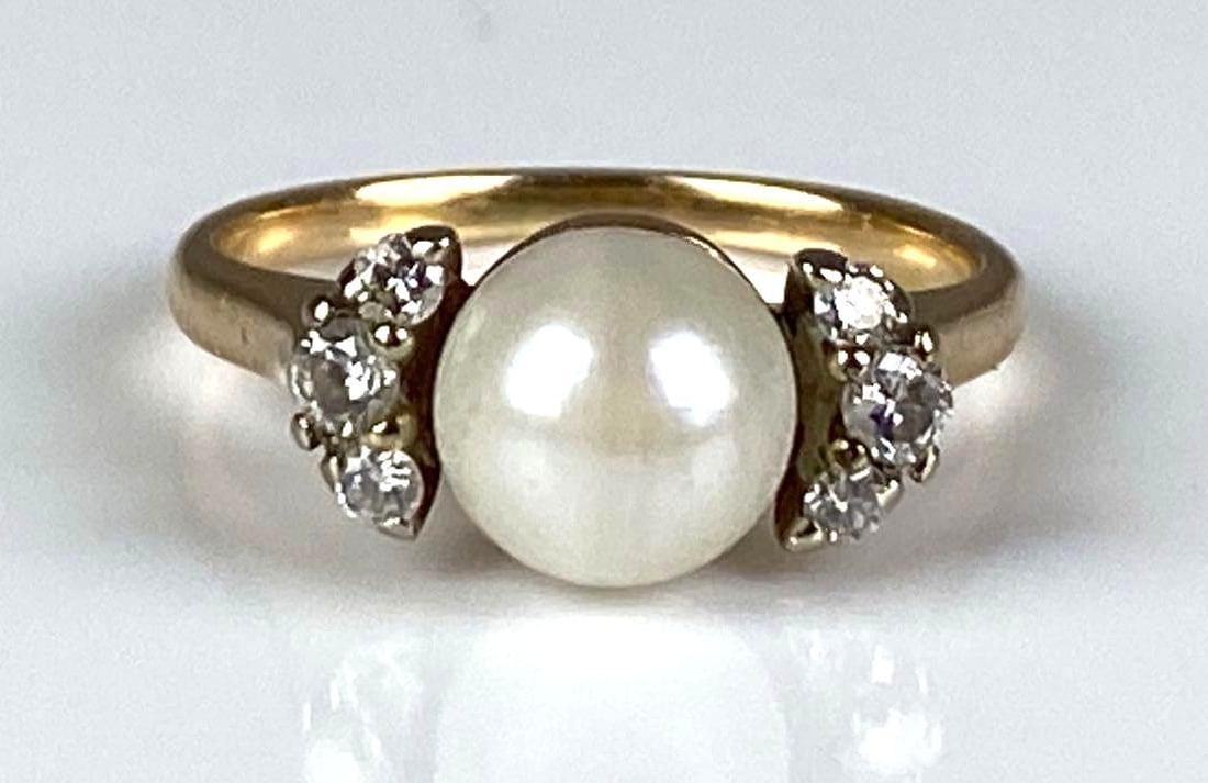 14K Yellow Gold Pearl Diamond Ring (1 of 4)