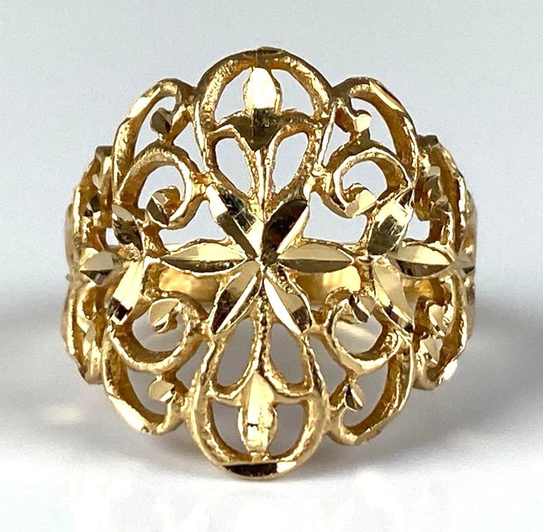 Signed 14K Yellow Gold Ring (1 of 4)