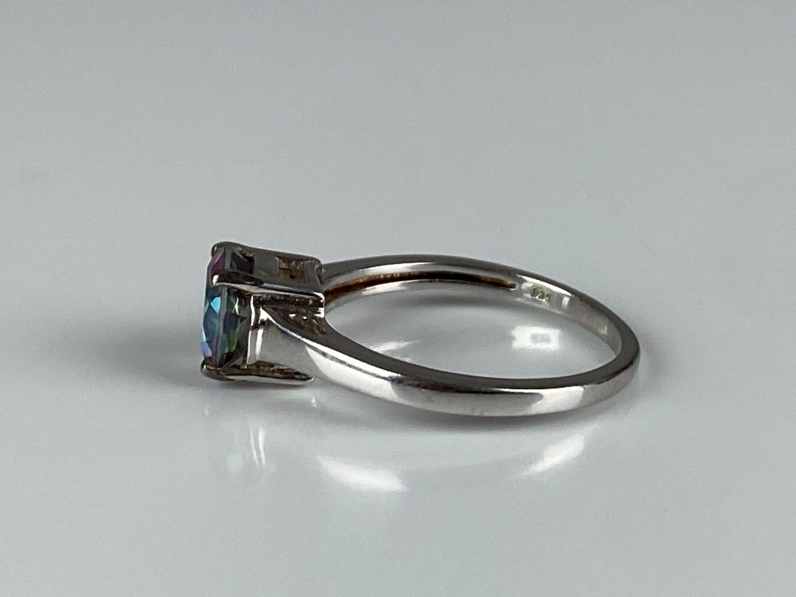 Signed TGGC Sterling Silver Alexandrite Ring - 2