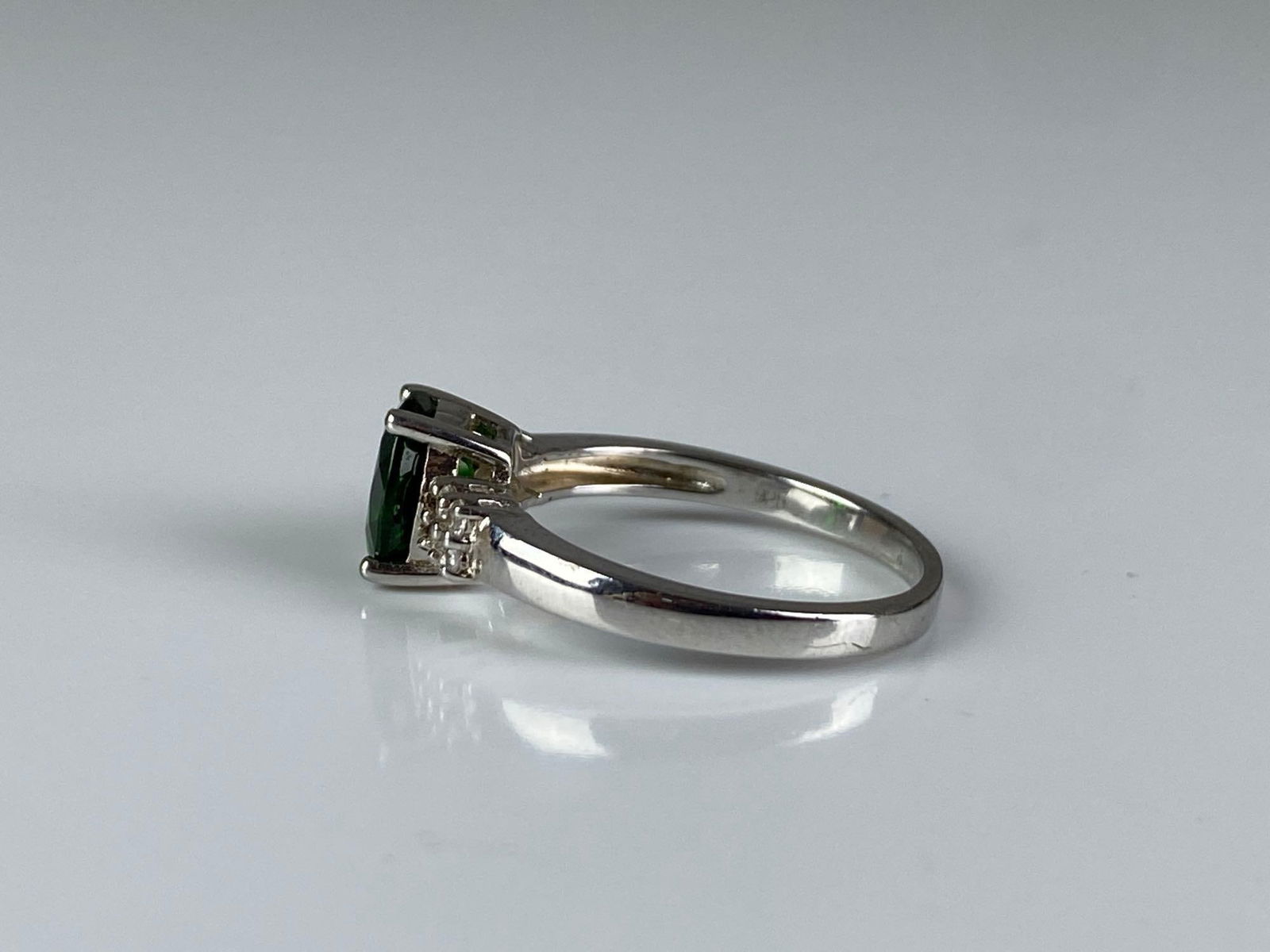 Sterling Silver Emerald Clear Spinel Ring - 2
