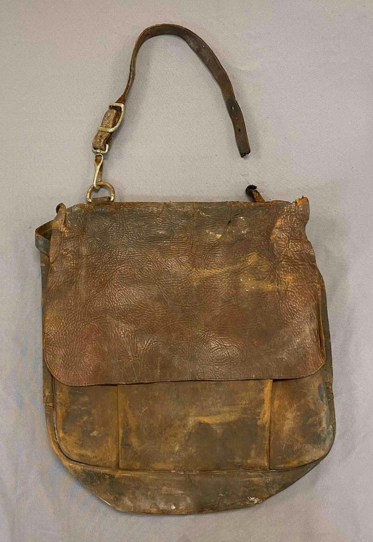 Vintage U.S. Postal Service Leather Mail Bag (1 of 4)